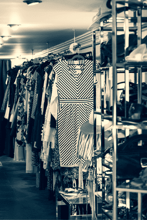 BIIS Corp - Solusi Retail